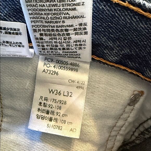 Levis Jeans Mens 36 x 32 Blue 505 Denim Straight Leg Cotton - Picture 12 of 12